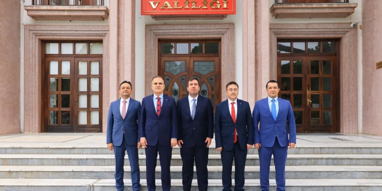 Adalet Bakanlığı heyeti, Vali Akbıyık ile görüştü