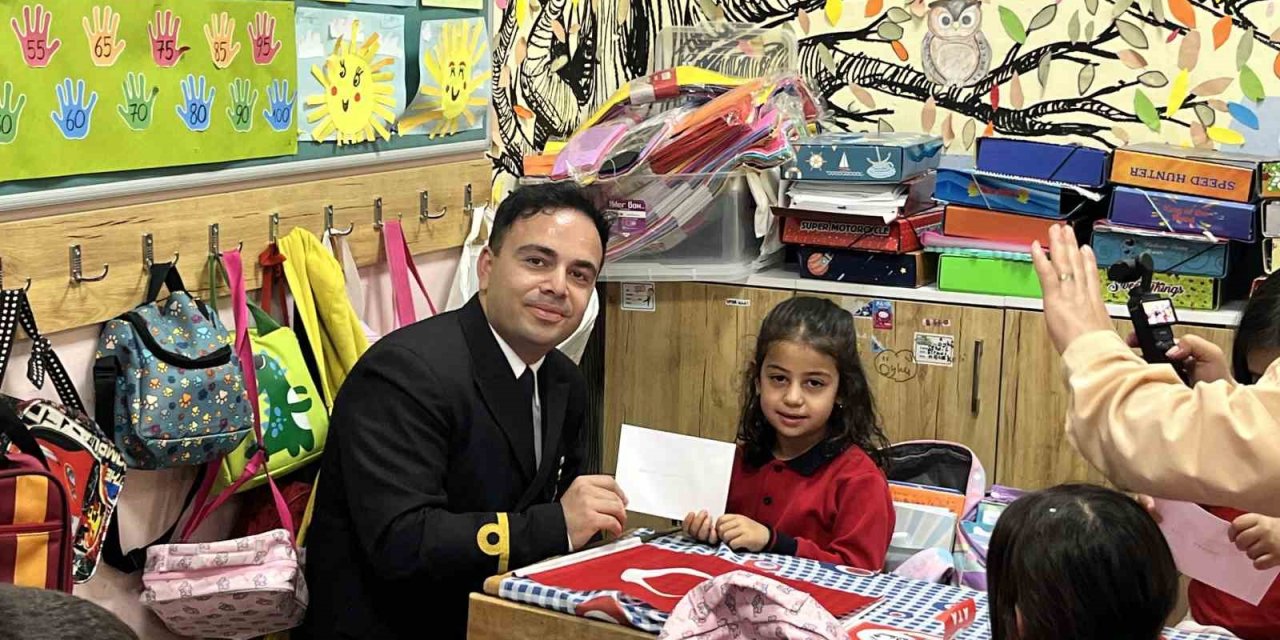 Bayındır’da "İlk Mektubum Mehmetçiğe" projesinde duygusal anlar