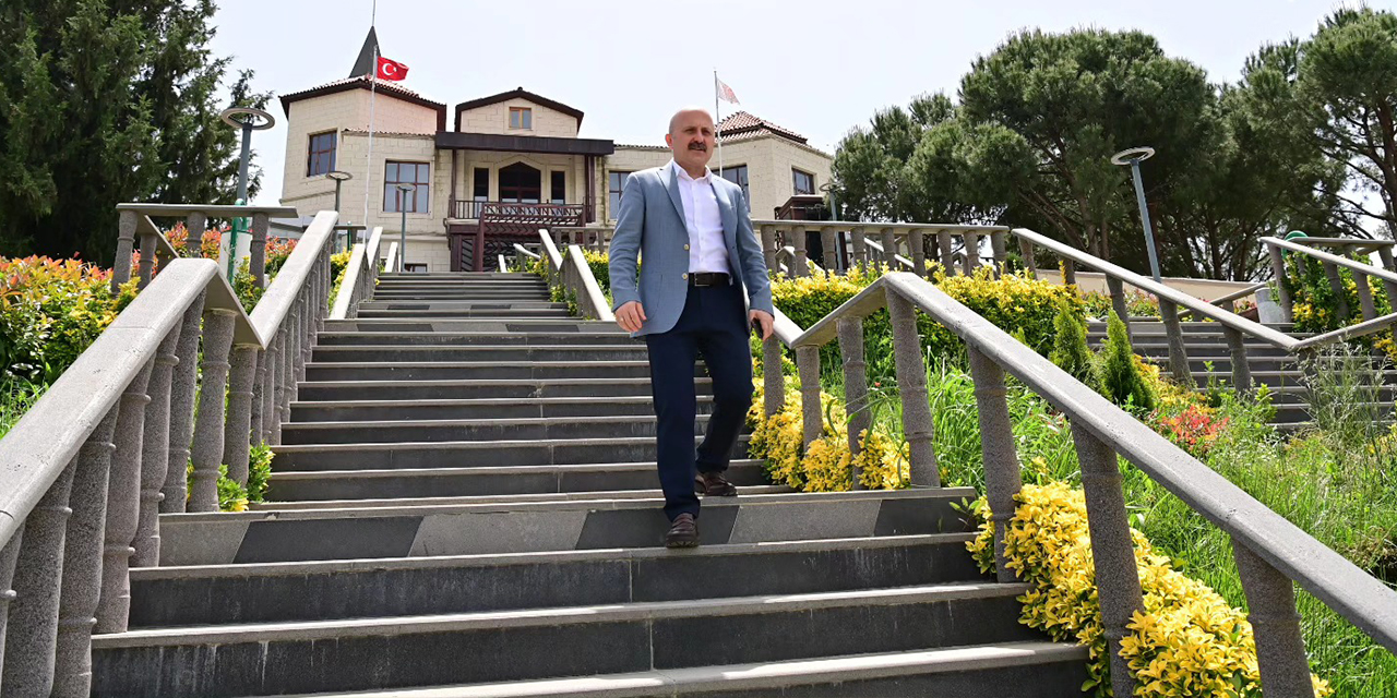 Vali Osman Varol’dan Adnan Menderes Demokrasi Müzesi’ne ziyaret