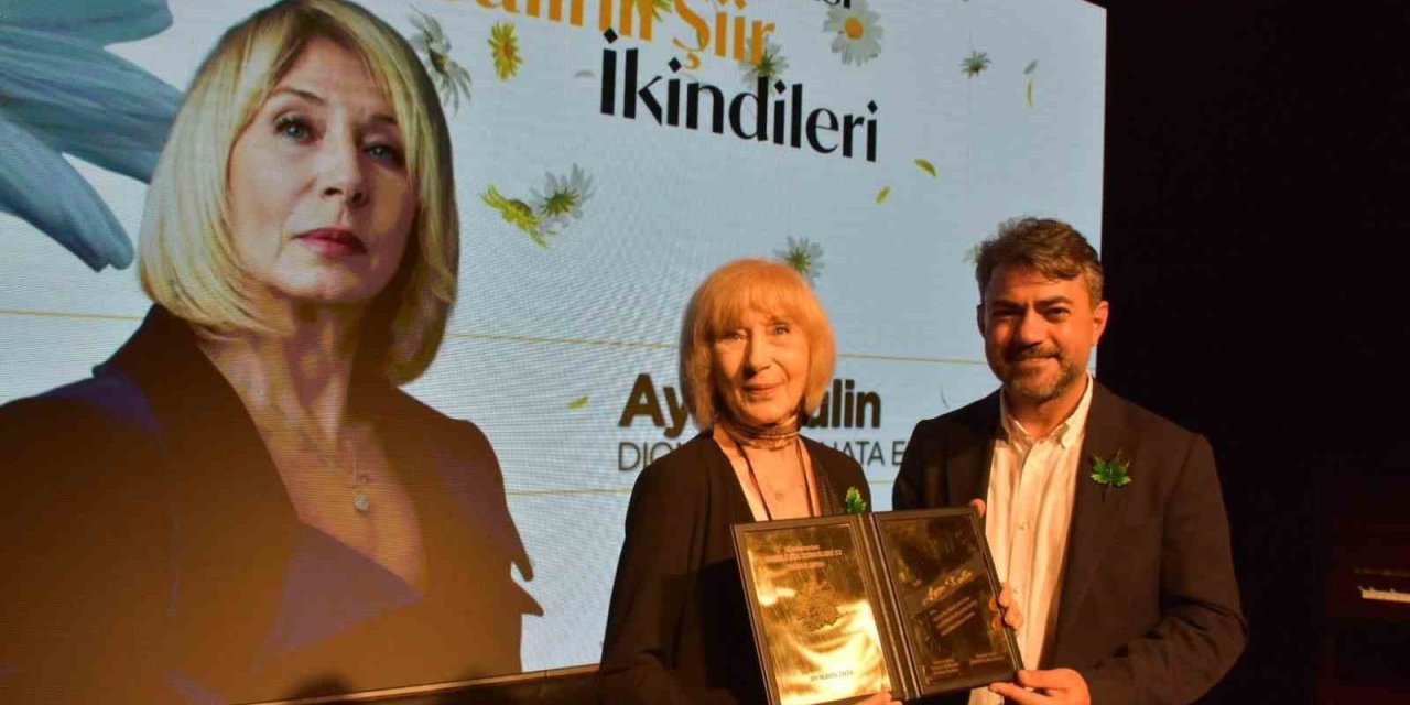 Şiirin kalbi Manisa’da attı