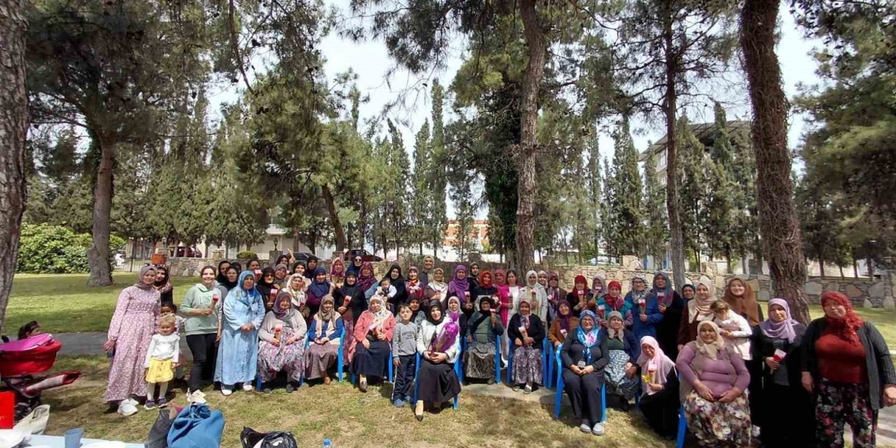 Çine’de Anneler Günü dolayısıyla anlamlı etkinlik düzenlendi