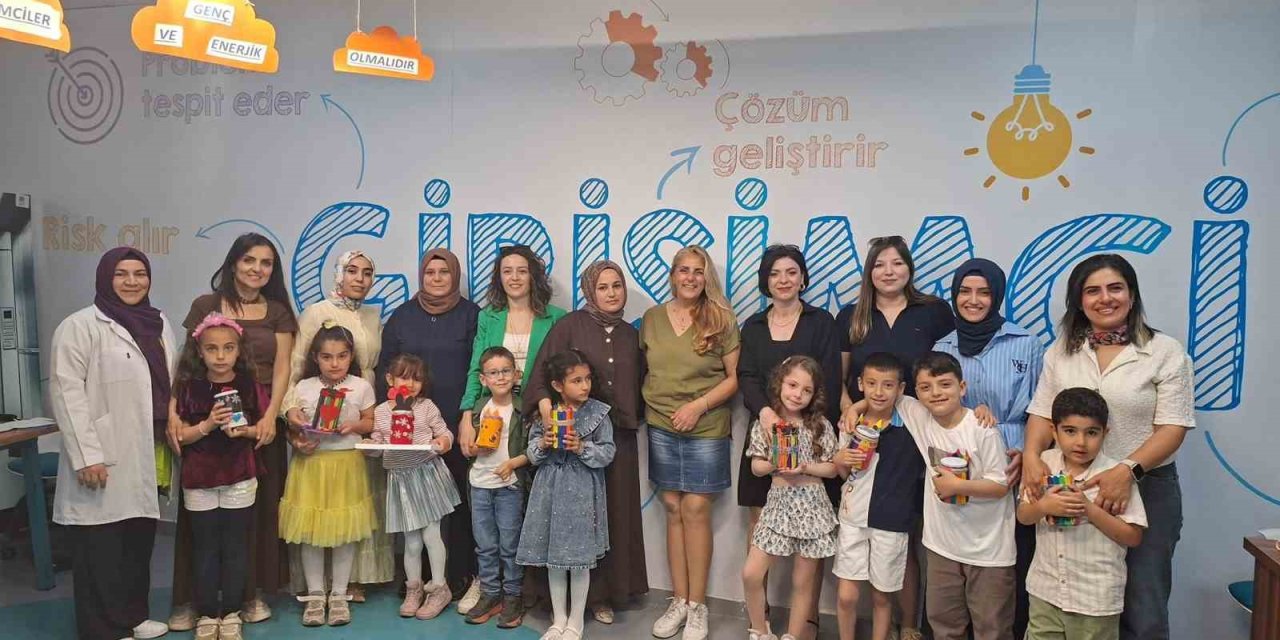 Bilim Yunusemre’de Anneler Günü etkinliği
