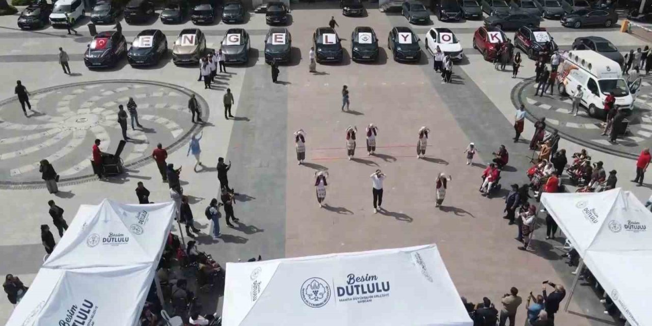 Manisa’da 11 Togg’lu ’Engel yok’ mesajı
