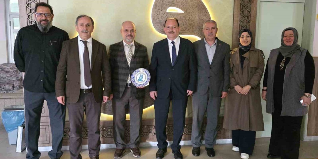Kütahya’da "Senin Gözünden İyilik" temalı fotoğraf yarışması düzenlendi