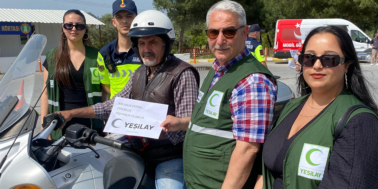 Aydın Yeşilay’dan Trafik  Haftası’nda farkındalık etkinliği