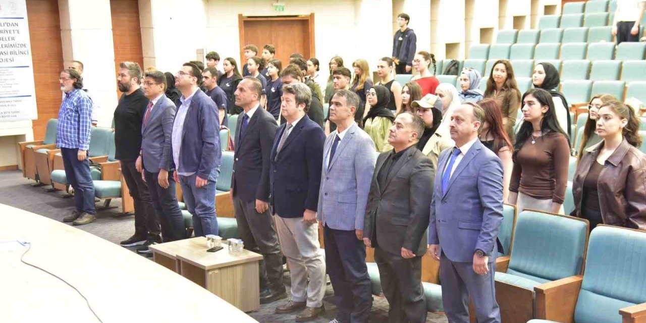 Gençlerde demokrasi bilincinin gelişimi için düzenlenen proje MSKÜ’de tamamlandı