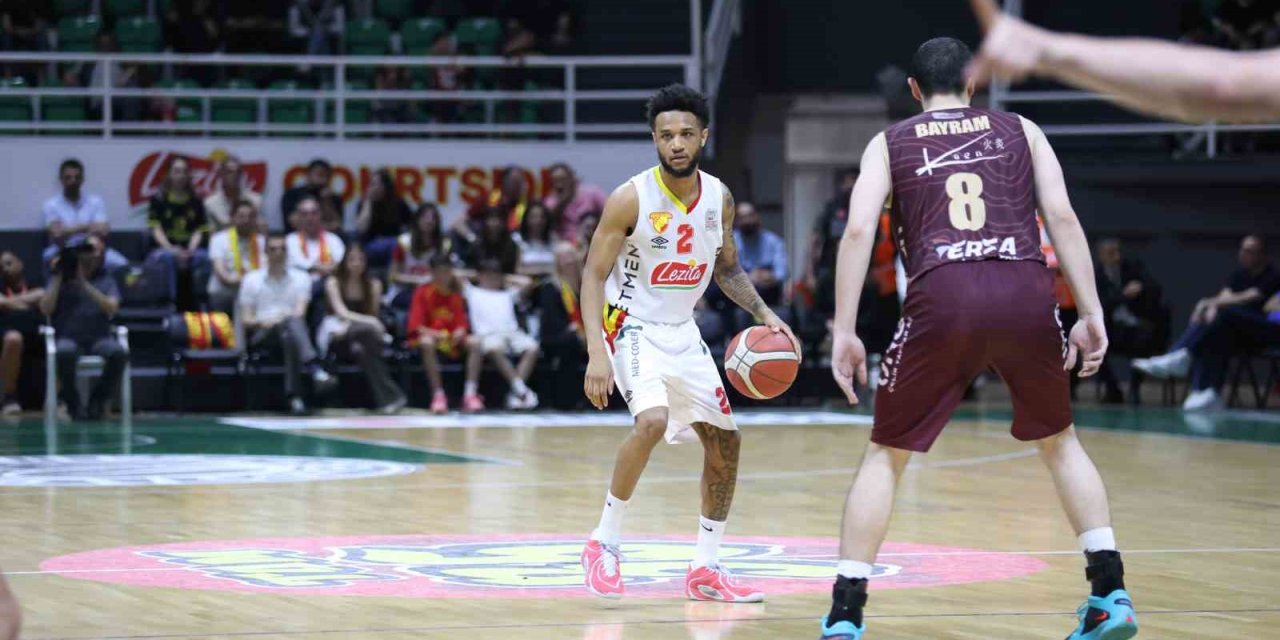 TBL play-off yarı final: Göztepe Basketbol: 73 - Parmos Bordo BK: 71