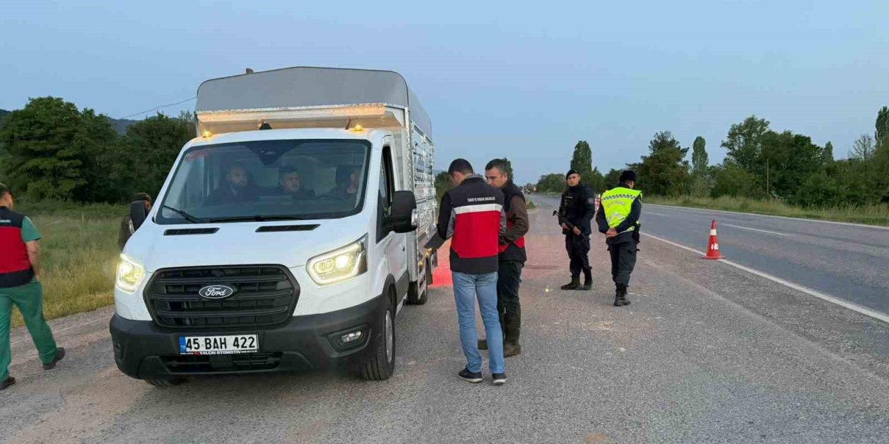 Simav’da yol kontrol faaliyeti