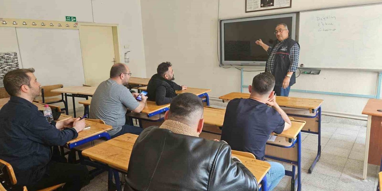 Emet’te "Kurban Kesim Elemanı" kursu