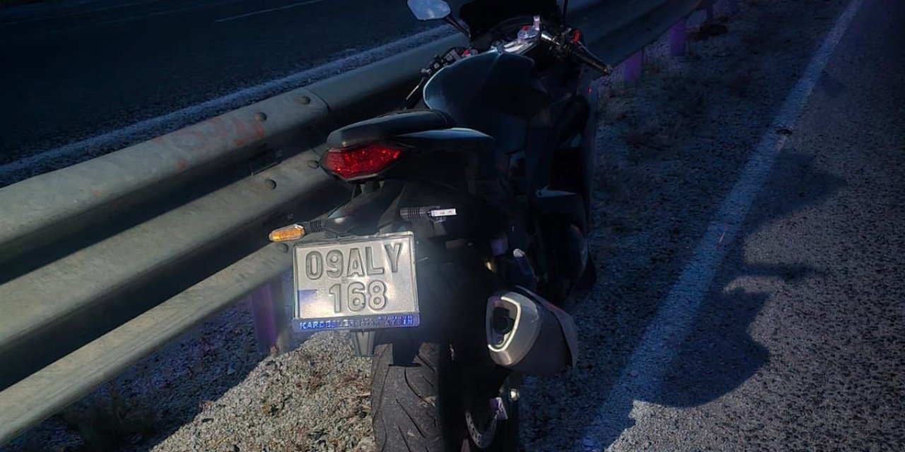 Sarıgöl’de motosiklet bariyere çarptı. 1 ölü 1 yaralı