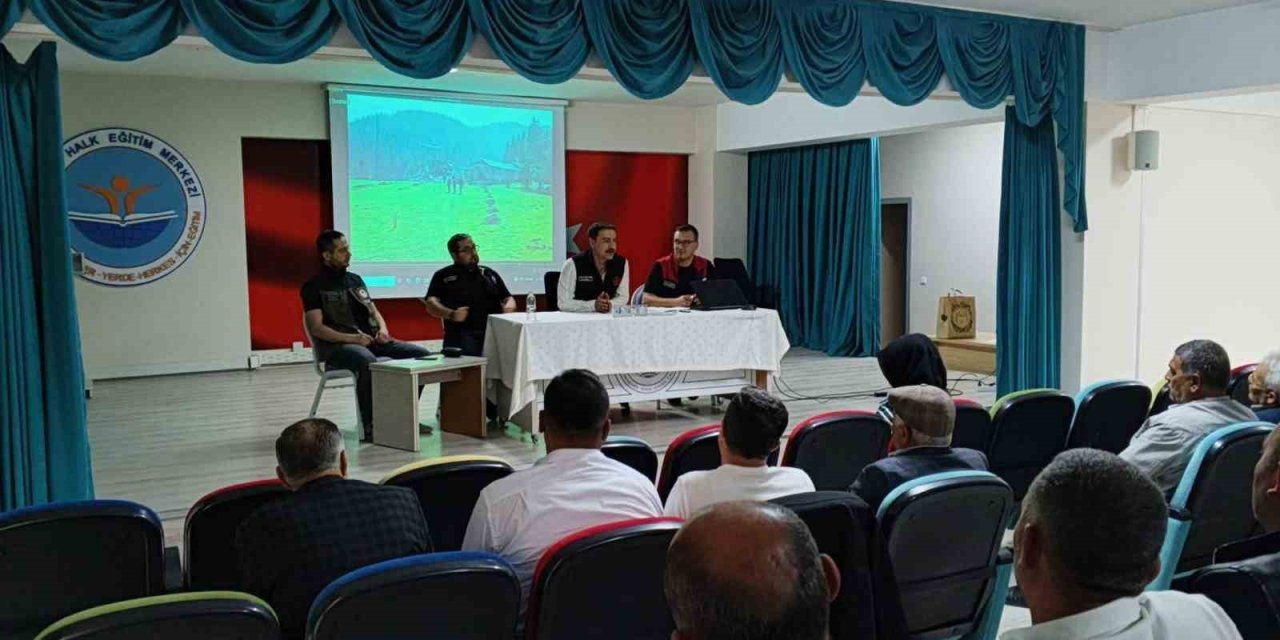 Şuhut’ta Kırsal Dezavantajlı Alanlar Kalkınma Projesi bilgilendirmesi