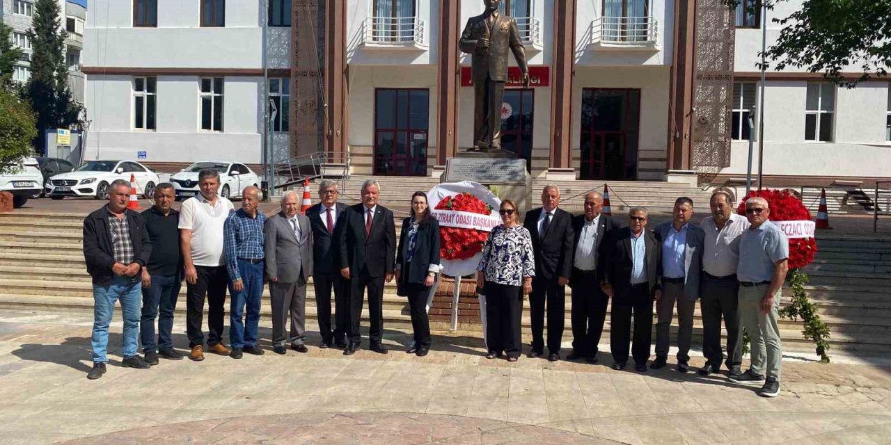 Aydın’da çiftçiler günlerini kutluyor
