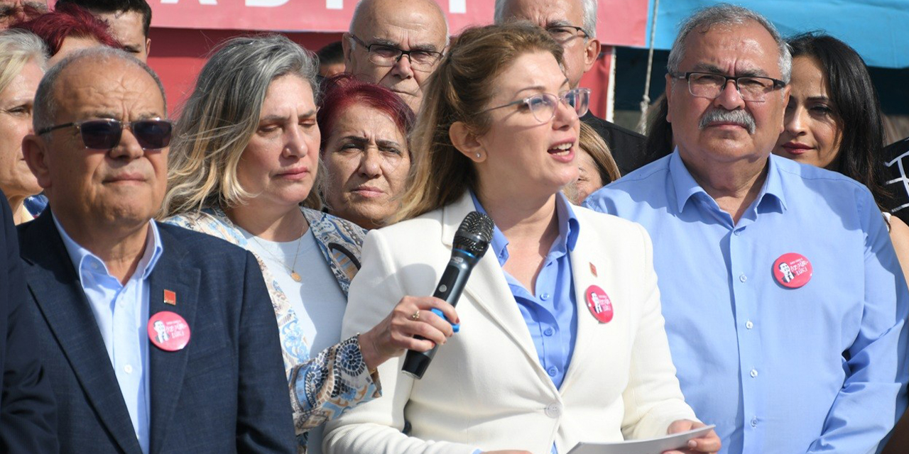 Asu Kaya Gedik’ten Kuşadası’nda sert mesajlar: “Kazanan direnenler olacak”