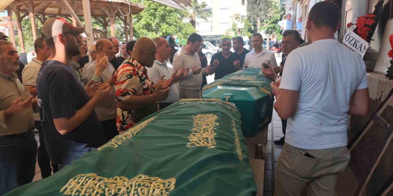 Kalp masajı yaptığı arkadaşının ardından o da öldü