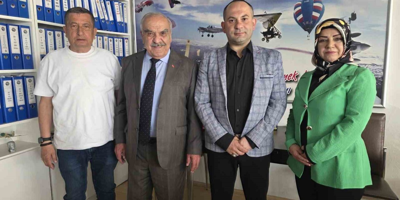Geleceğin pilotlarını yetiştiriyorlar