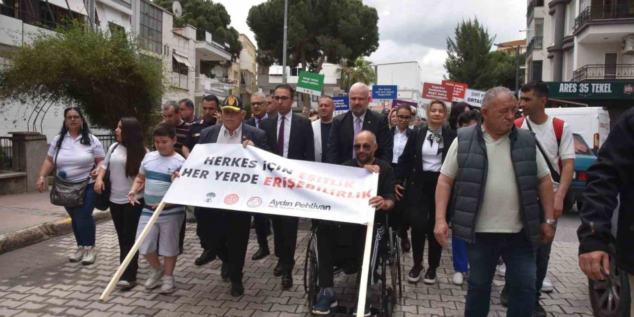 Başkan Pehlivan: "Mesele, engelleri sevgiyle birlikte aşabilmektir"