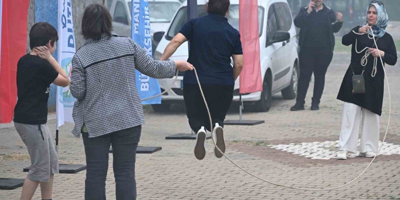 Özel bireyler piknikte gönüllerince eğlendi