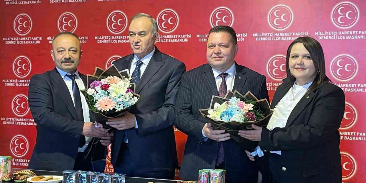 MHP Grup Başkanvekili Akçay, Demirci’de temaslarda bulundu