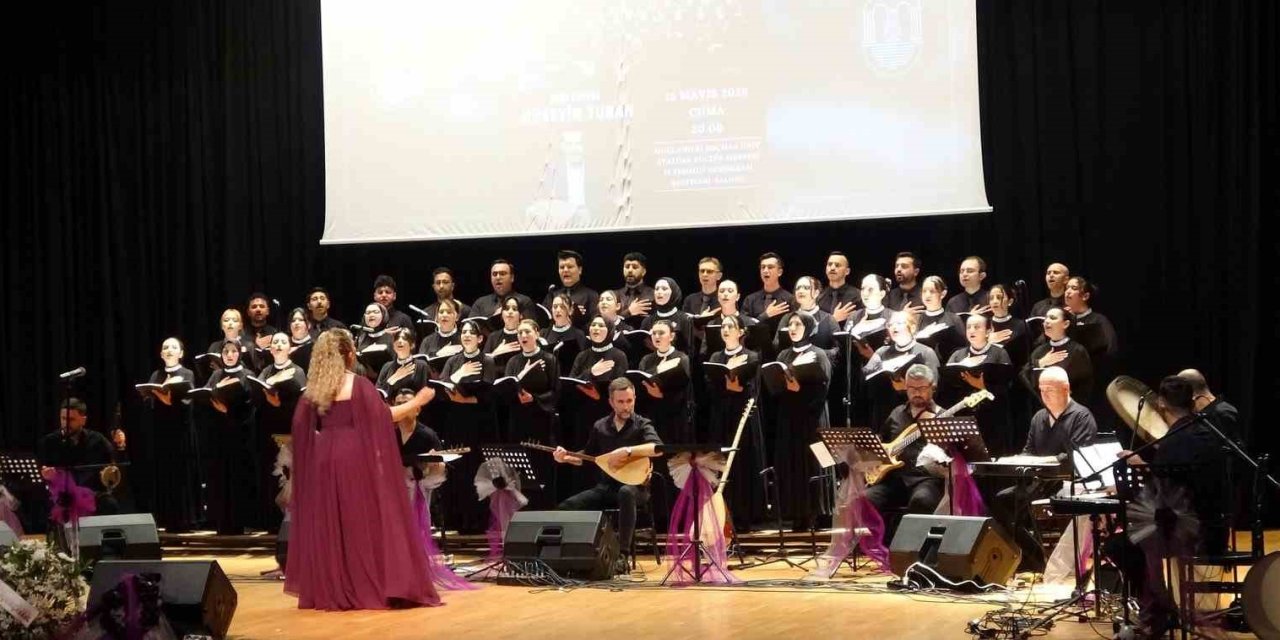 MSKÜ’de ’Birliğimiz dirliğimiz türkülerimiz’ konseri beğeni topladı