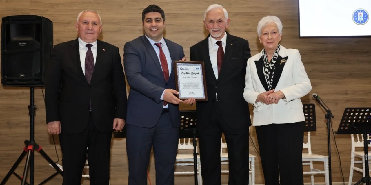 Kütahya’da Tekin Uğurel için "Saygı Gecesi" düzenlendi
