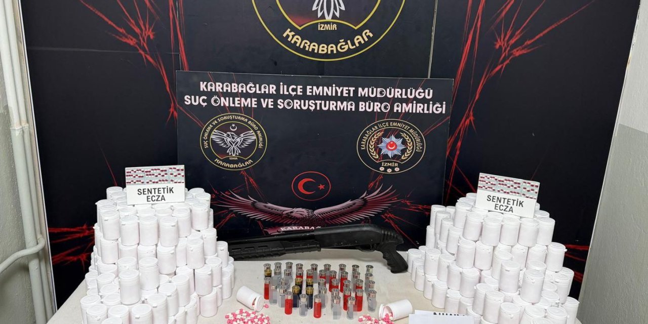 İzmir’de uyuşturucu operasyonu: 24 bin hap ele geçirildi
