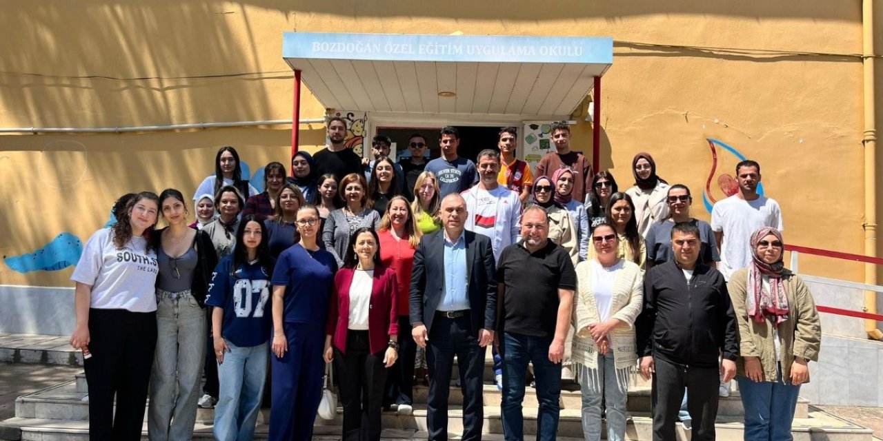 Bozdoğan MYO öğrencileri özel eğitim öğrencileriyle bir araya geldi