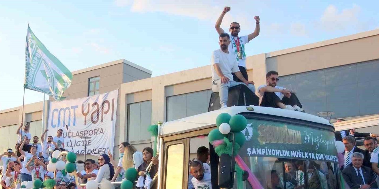 Muğlaspor 1. Lig’i kutladı
