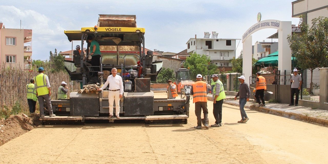 Köşk’te altyapısı tamamlanan yollarda asfalt öncesi çalışma başladı