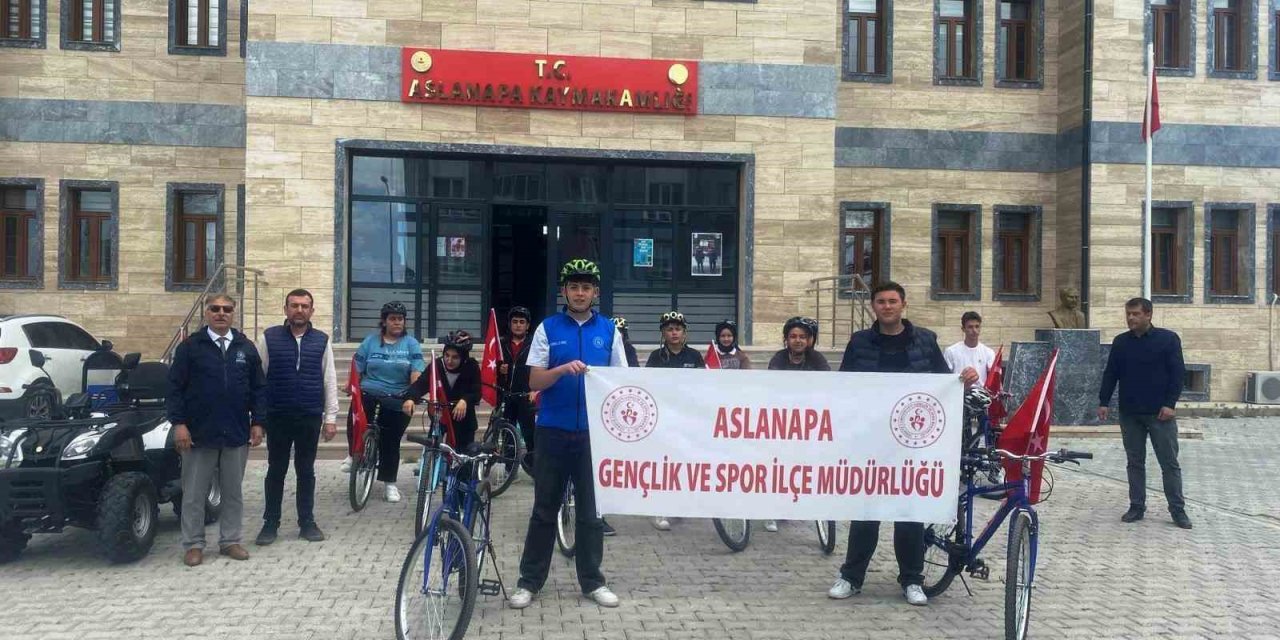 Aslanapa’da bisiklet turu düzenlendi