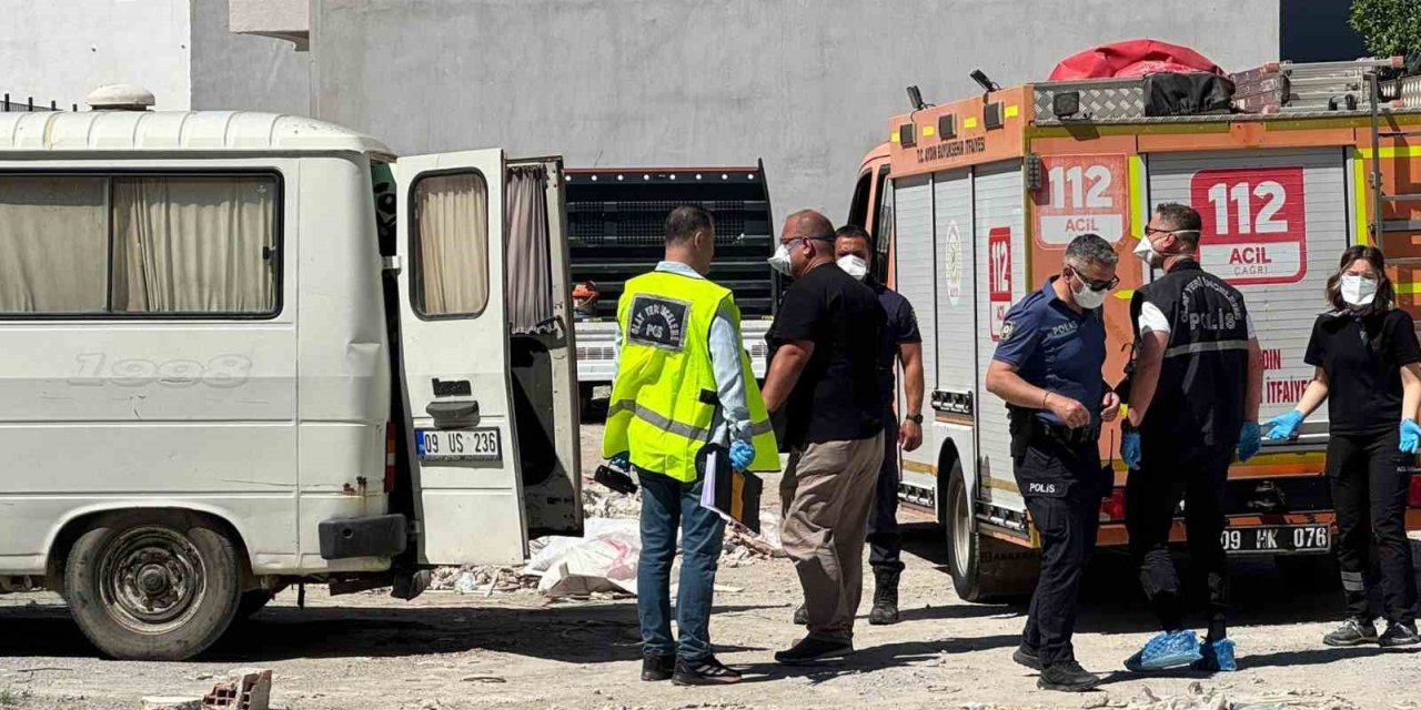 Söke’de bir kişi minibüs içerisinde ölü bulundu