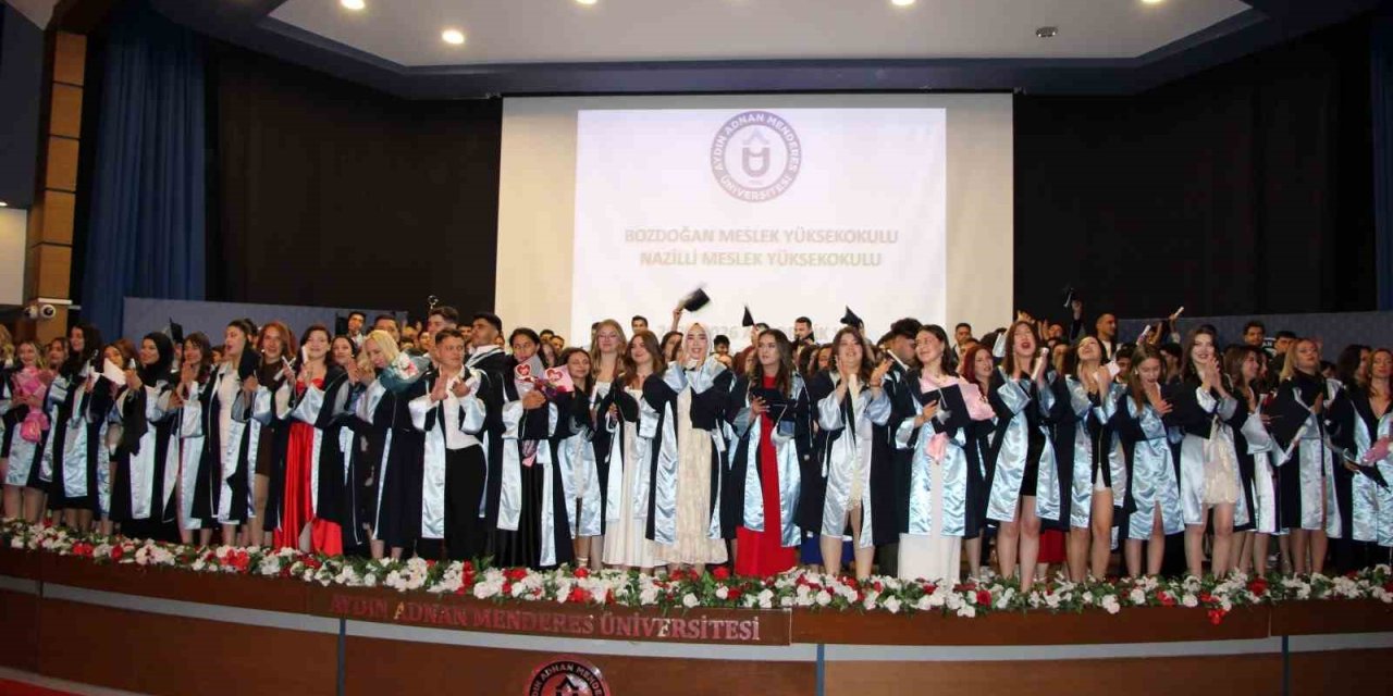 Bozdoğan MYO ve Nazilli MYO 2026 mezunlarını uğurladı