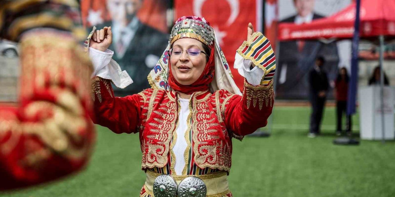 Çameli’de 19 Mayıs Atatürk’ü Anma, Gençlik ve Spor Bayramı coşkuyla kutlandı.