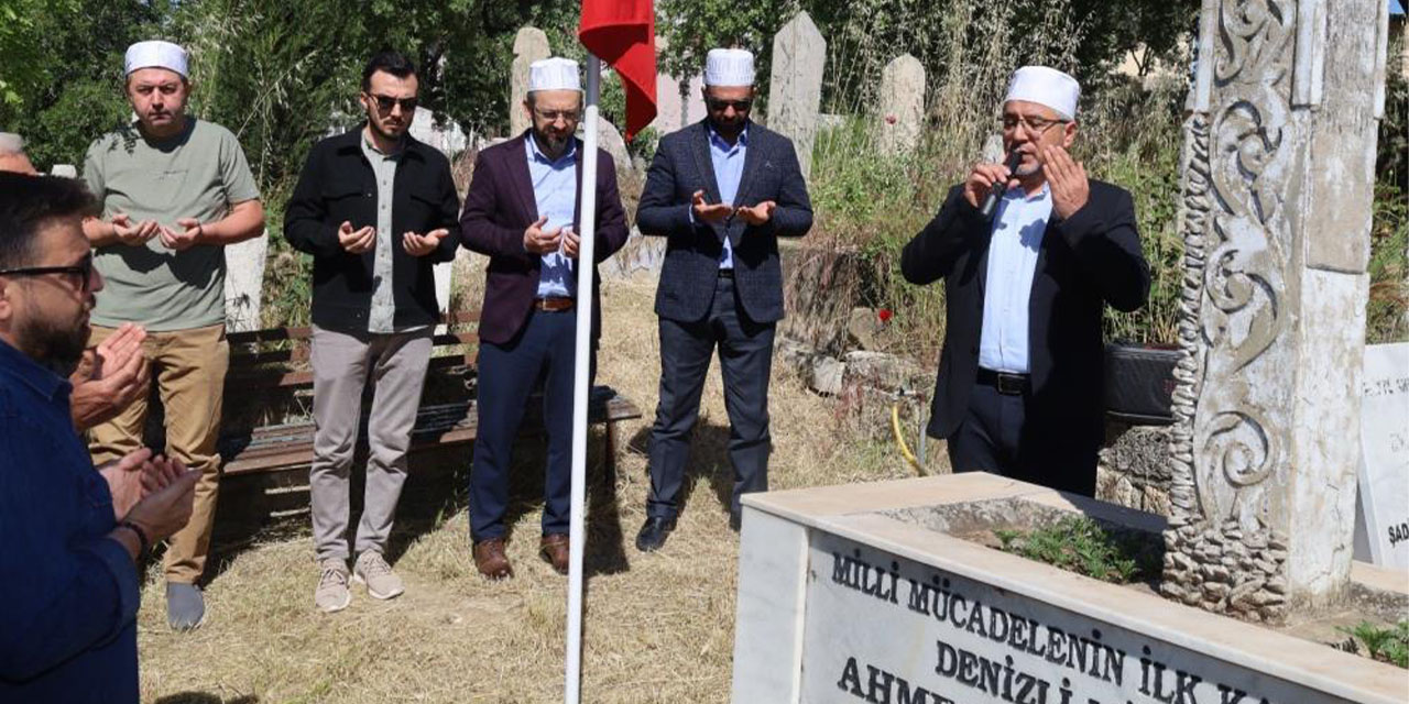 Müftü Ahmet Hulusi Efendi dualarla anıldı