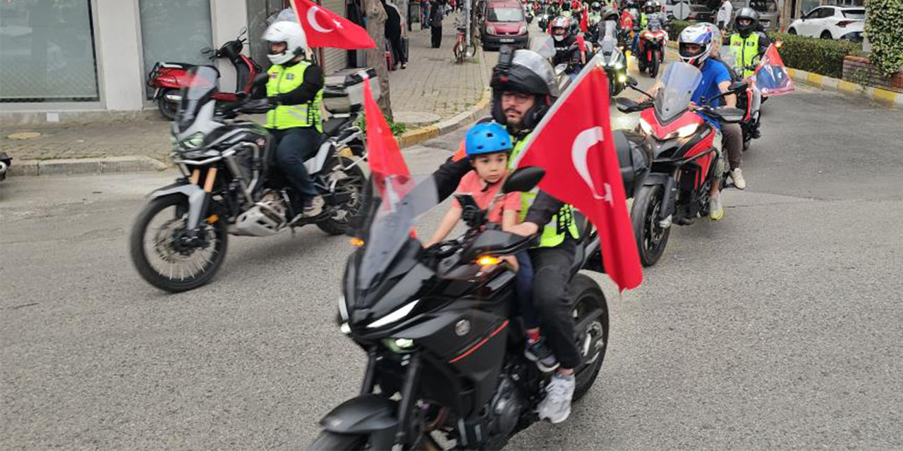 Nazilli’de 19 Mayıs coşkusu iki tekerle yaşandı