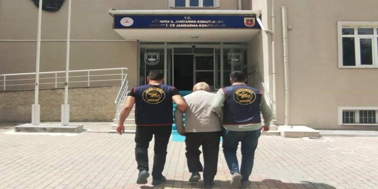 Kütahya İl Jandarma Komutanlığı’ndan aranan şahıslara yönelik uygulama