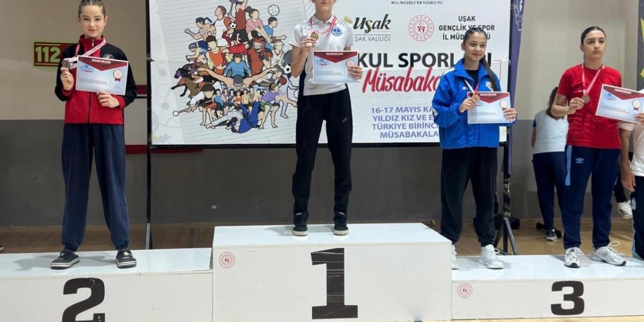 Afyonkarahisarlı karatecilerden karate şampiyonasında önemli başarı