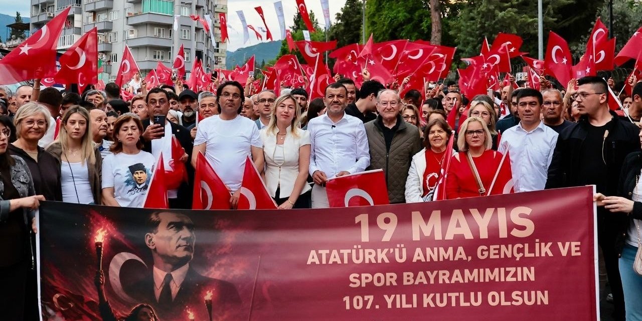 Denizli’de 19 Mayıs coşkusu Manga ile zirveye ulaştı