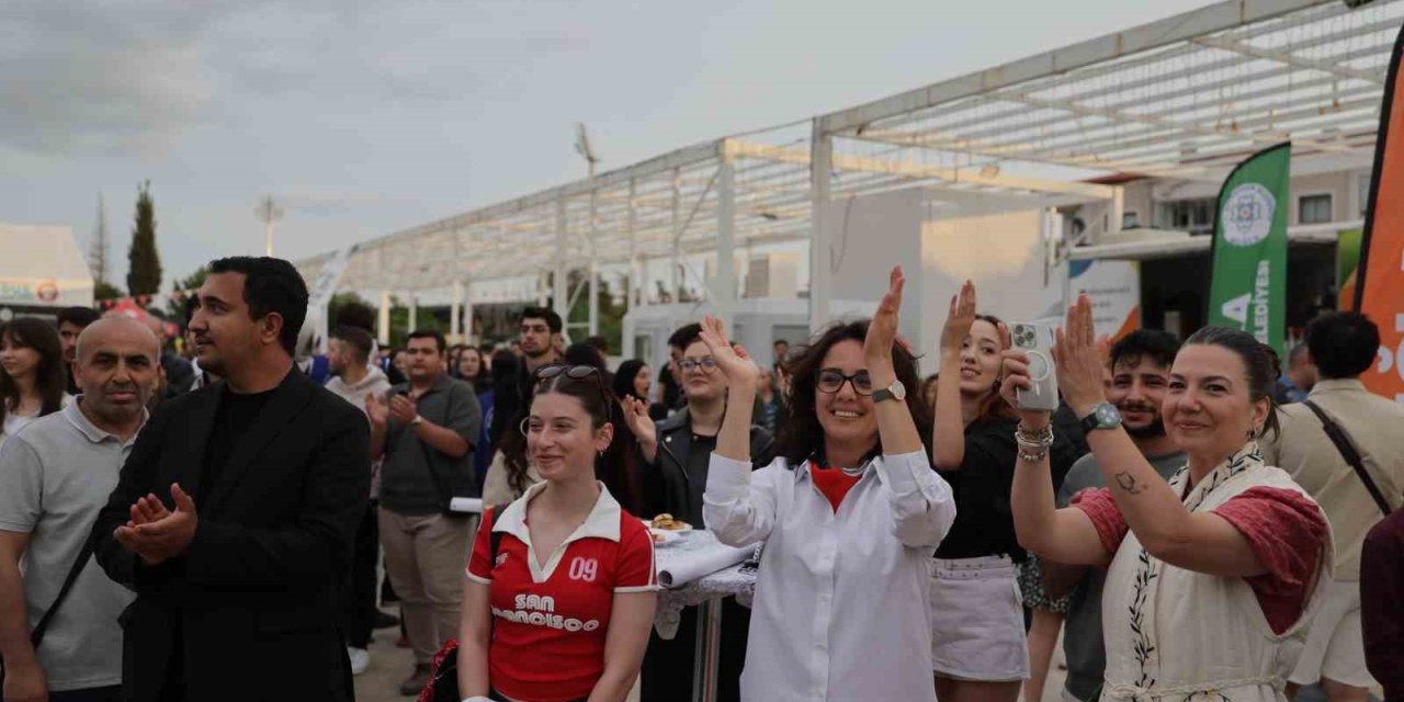 Muğla’da gençlik kokteyli düzenlendi