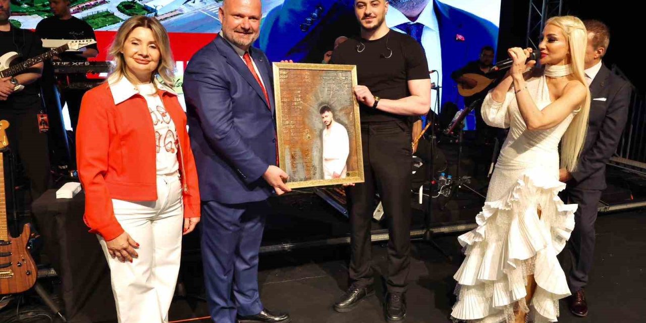 Menemen Kent Gözü Rekreasyon Alanı coşkulu bir törenle açıldı