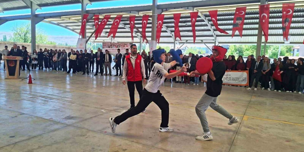 Hisarcık’ta geleneksel matrak oyunu büyük ilgi gördü