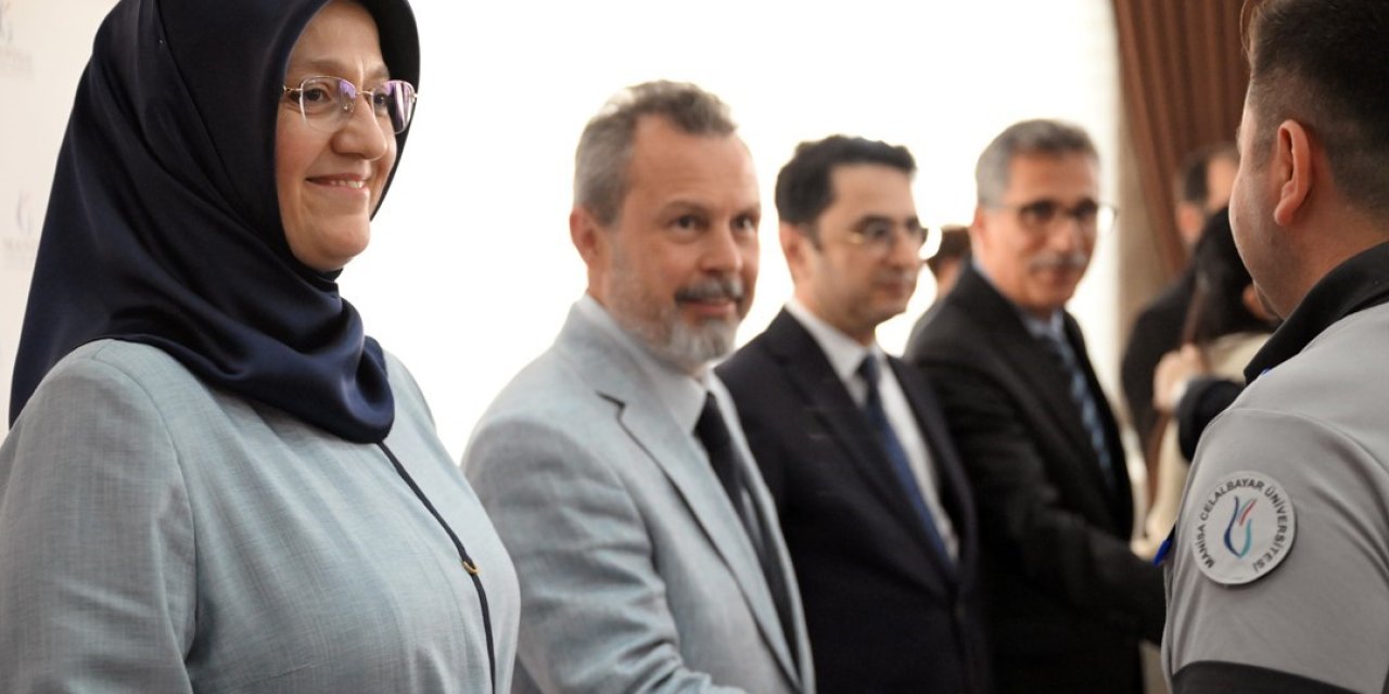 Manisa CBÜ’de Kurban Bayramı öncesi geleneksel bayramlaşma