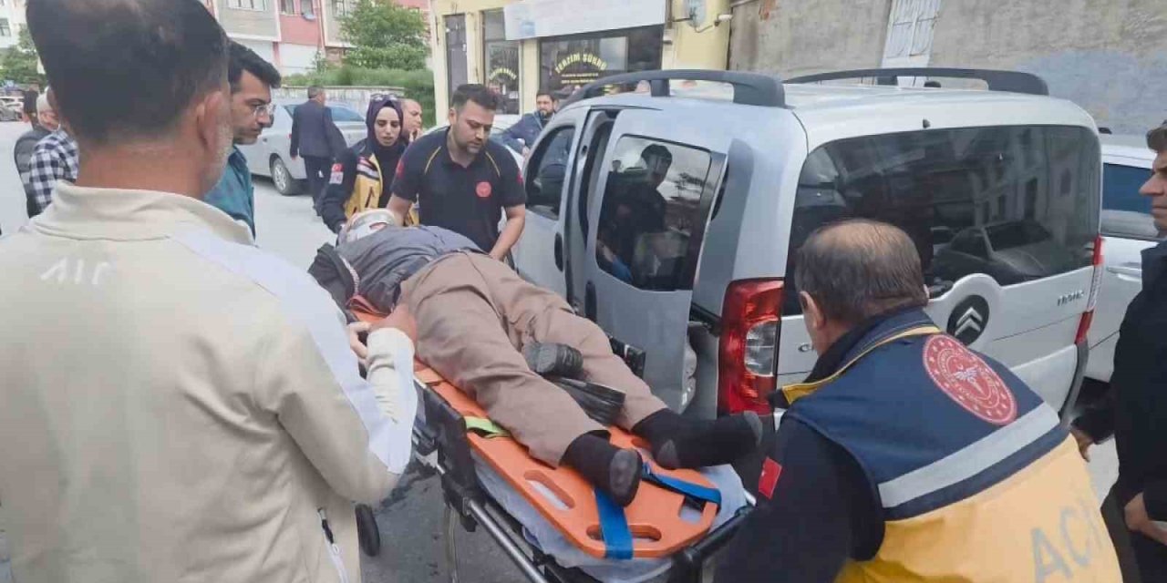 Kütahya’da direksiyon başında rahatsızlanan sürücü kaza yaptı