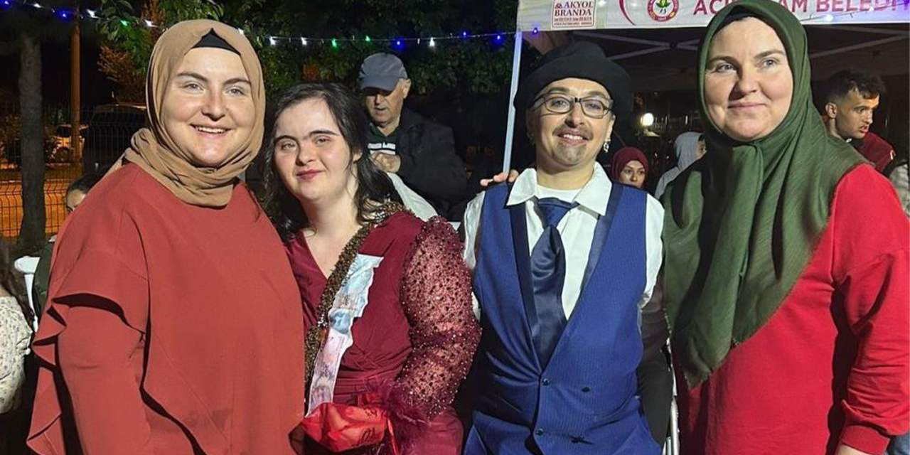 Özel asker ve özel kızlar için unutulmaz gece