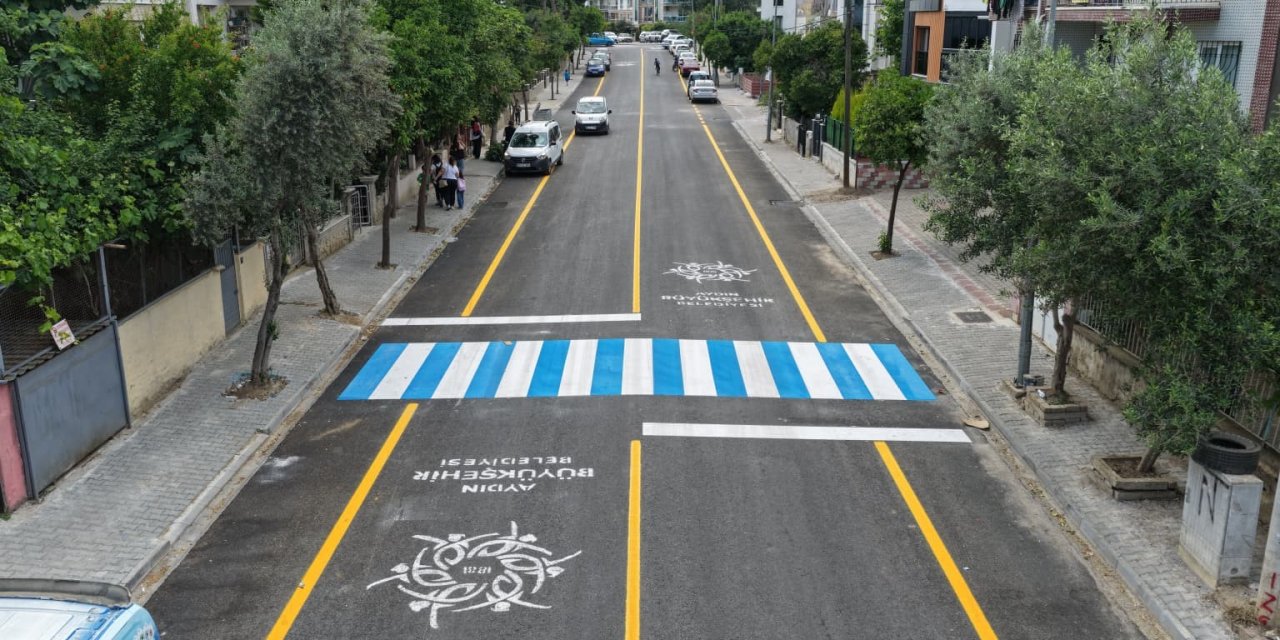 Büyükşehir, Fidanlık Caddesi’ni yeniledi