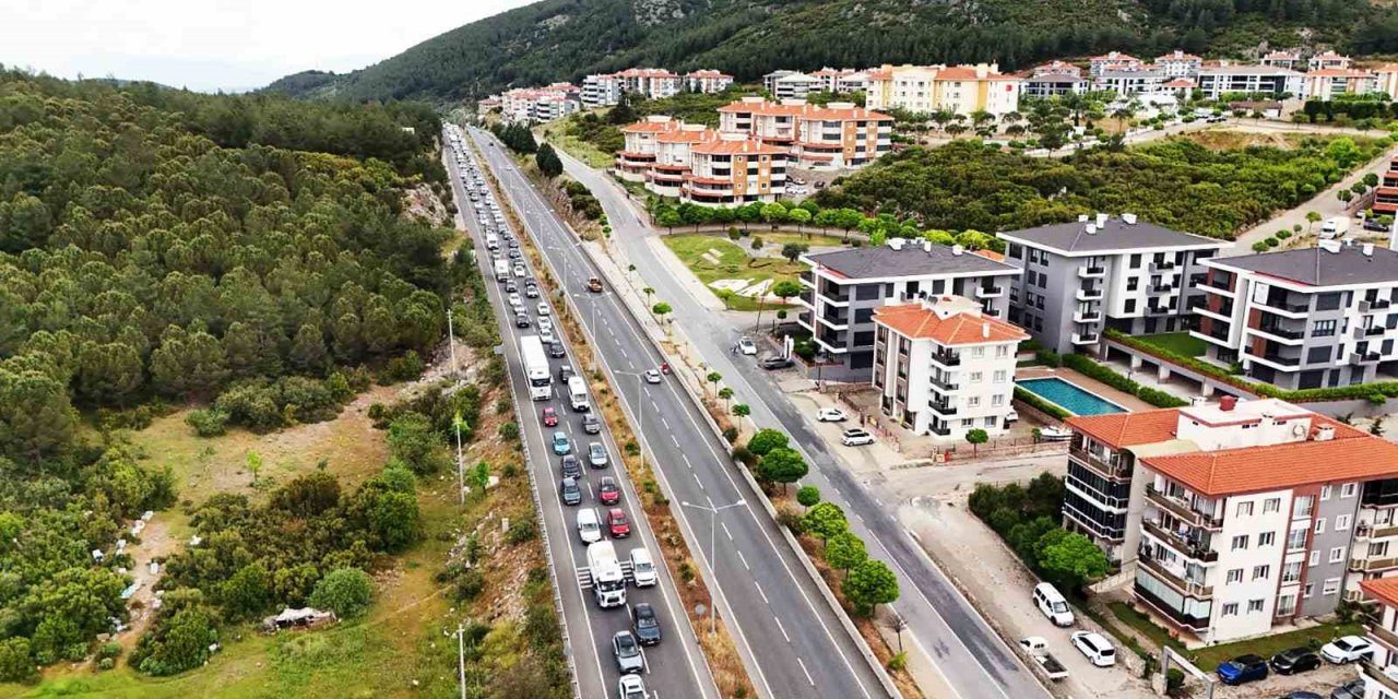 Bayram tatilinin adresi Muğla: Oteller dolu, yollar kilit