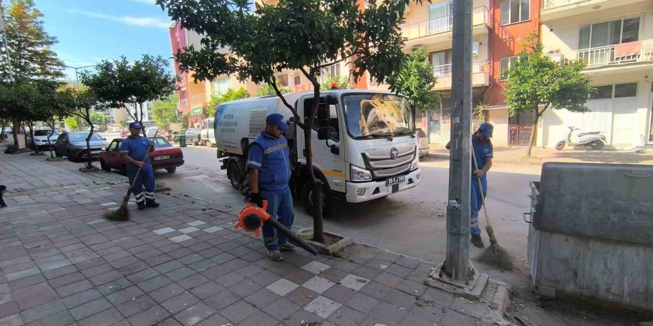Aydın Büyükşehir Belediyesi’nden Didim ve Kuşadası’nda bayram çalışması