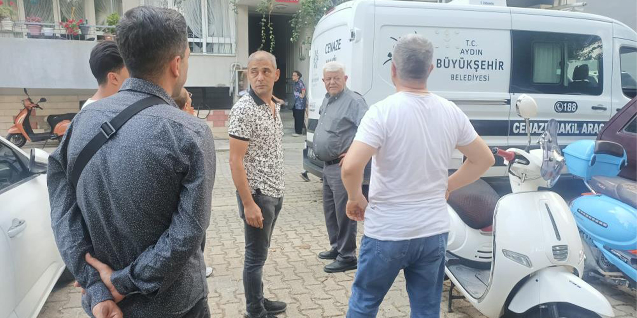 Kanser tedavisi gören yaşlı adam evinde ölü bulundu