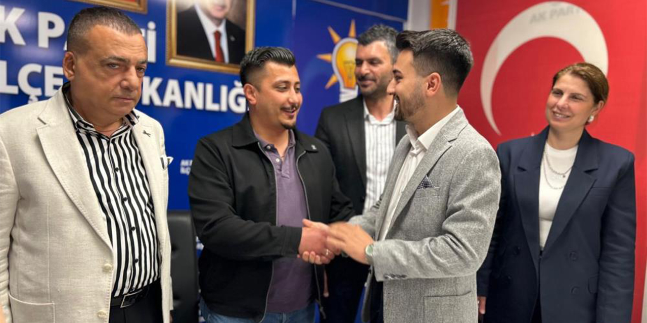 CHP’li başkan AK Parti’ye geçti