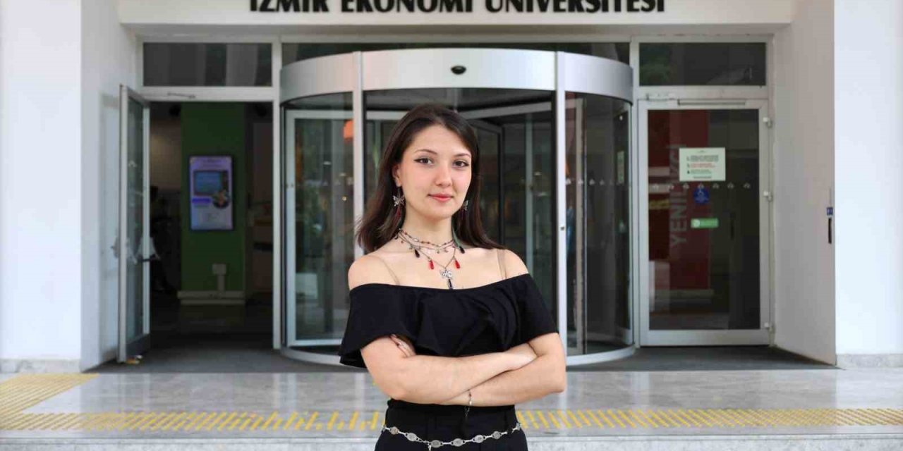 Çevirmenler yarışmasına ‘İzmir Ekonomi’ imzası