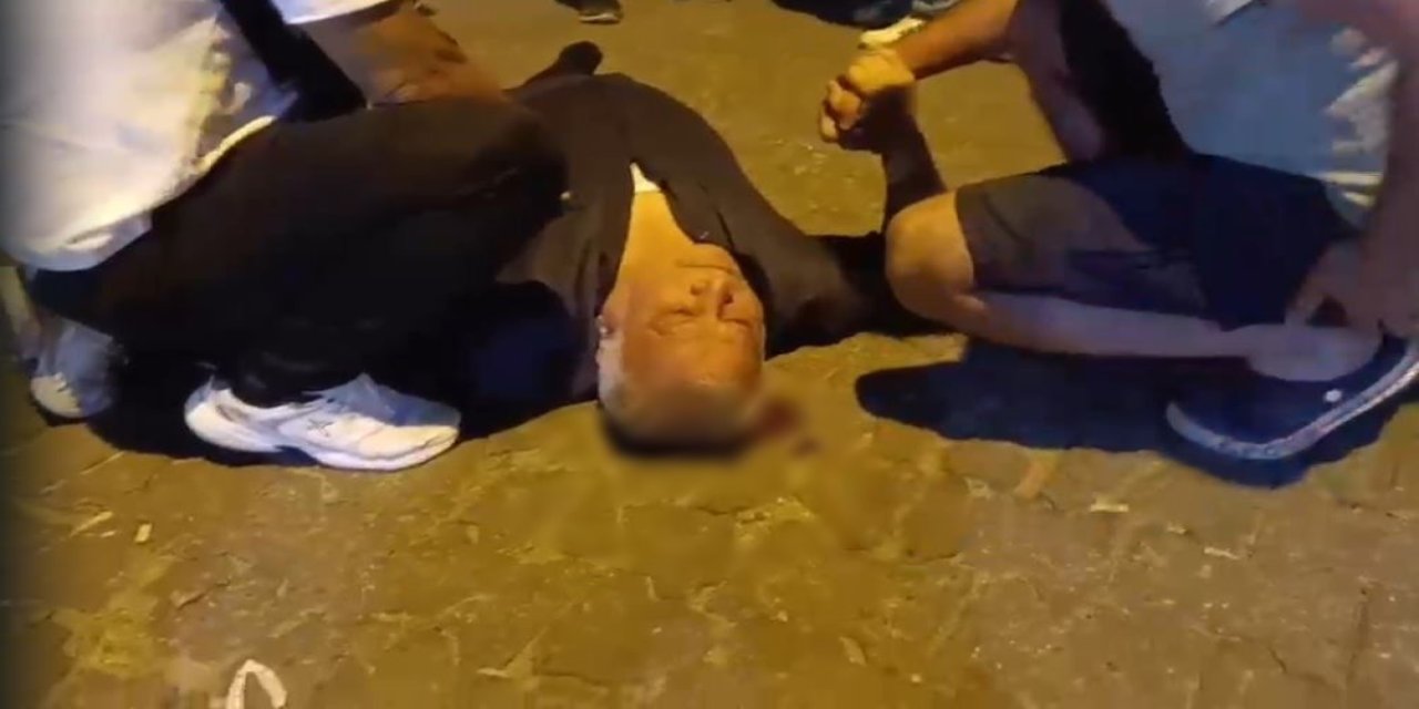 Çıkan kavgada başından yaralandı, kanlar içinde  yerde kaldı